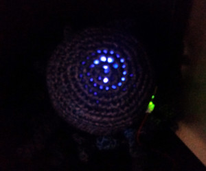 crochet sea anemone bottom lit